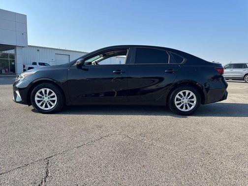 2023 Kia Forte LX