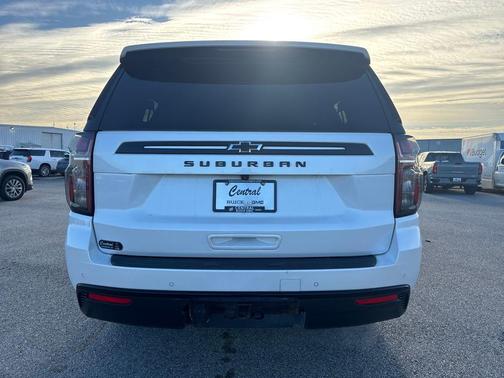 2024 Chevrolet Suburban 4WD Z71