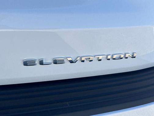 2026 GMC Yukon XL 4WD Elevation