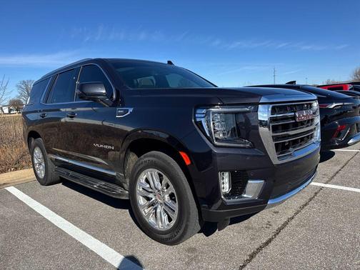2024 GMC Yukon SLT