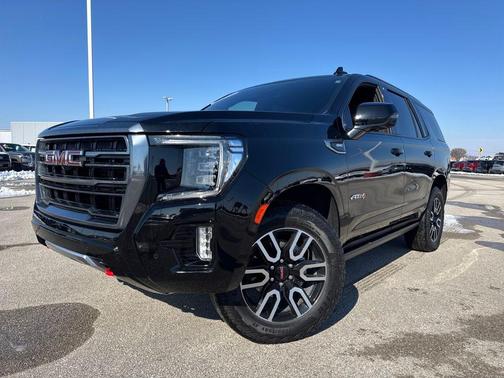 2023 GMC Yukon 4WD AT4