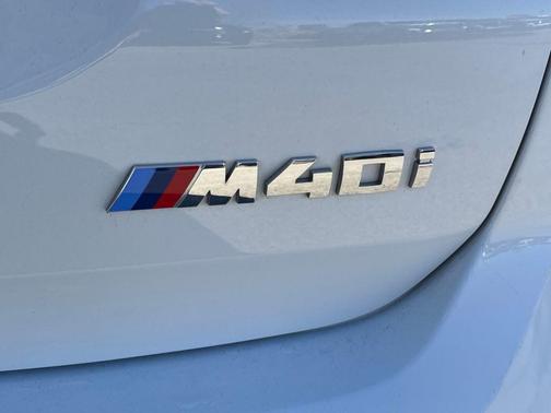 2022 BMW X3 M40i