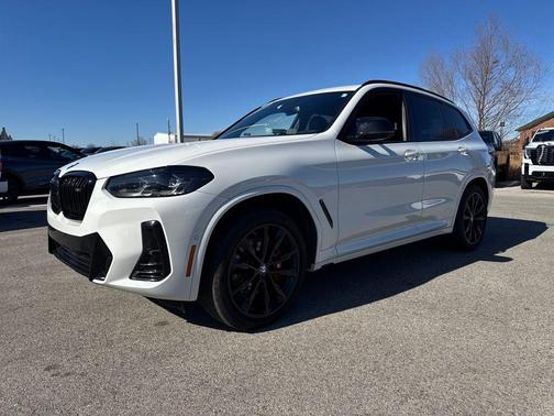 2022 BMW X3 M40i
