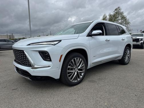 iridescent white tricoat 2026 Buick Enclave Avenir