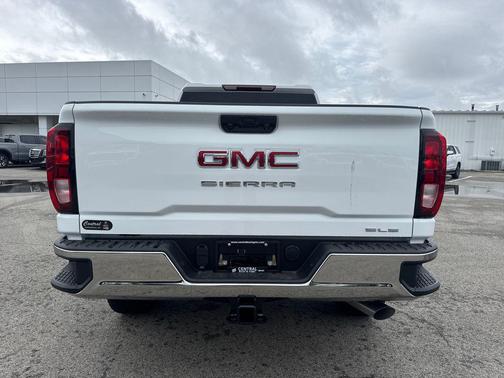 Summit White 2026 GMC Sierra 2500 SLE