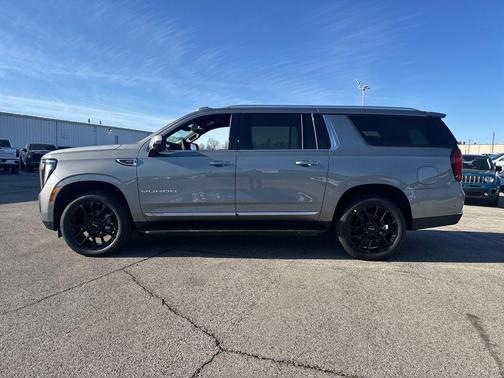 2026 GMC Yukon XL 4WD Elevation