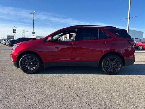2022 Chevrolet Equinox FWD RS