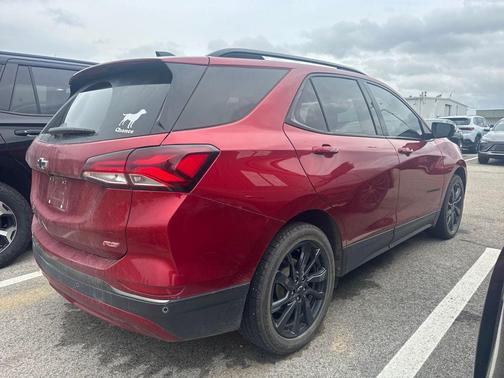 2022 Chevrolet Equinox FWD RS