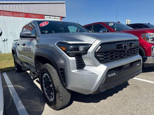 2024 Toyota Tacoma TRD Off Road