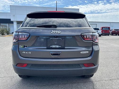 2022 Jeep Compass Latitude