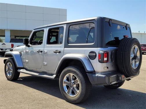 Billet Silver Metallic Clearcoat 2019 Jeep Wrangler Unlimited Sahara