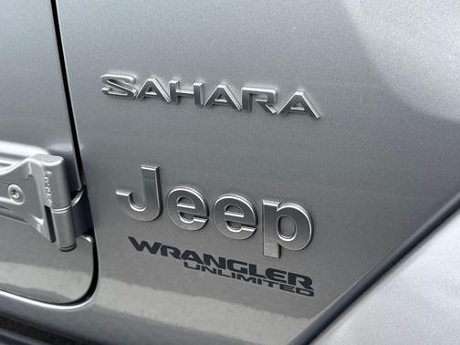 Billet Silver Metallic Clearcoat 2019 Jeep Wrangler Unlimited Sahara