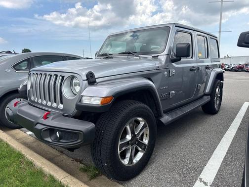 Billet Silver Metallic Clearcoat 2019 Jeep Wrangler Unlimited Sahara
