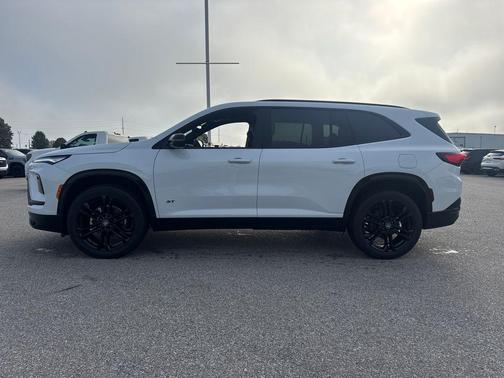 Iridescent White Tricoat 2026 Buick Enclave Sport Touring