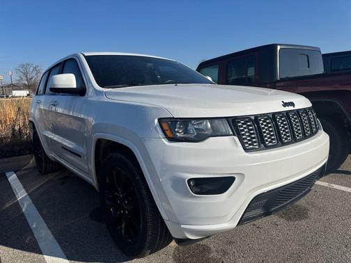 2017 Jeep Grand Cherokee Altitude