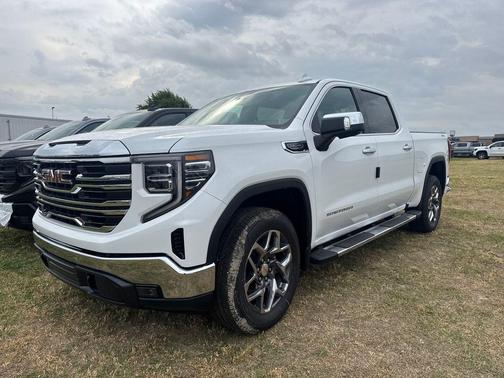 Summit White 2026 GMC Sierra 1500 SLT