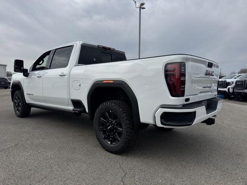 2026 GMC Sierra 2500 AT4