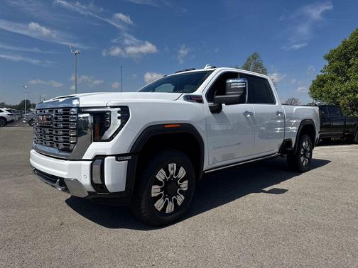 Summit White 2026 GMC Sierra 2500 Denali