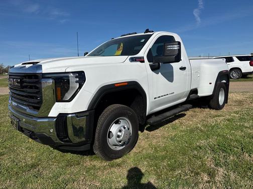 Summit White 2026 GMC Sierra 3500 Base