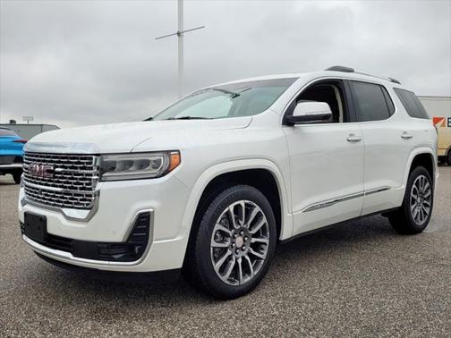 2022 GMC Acadia Denali