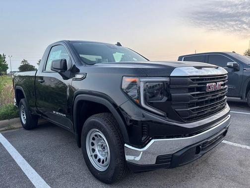 Onyx Black 2026 GMC Sierra 1500 Pro