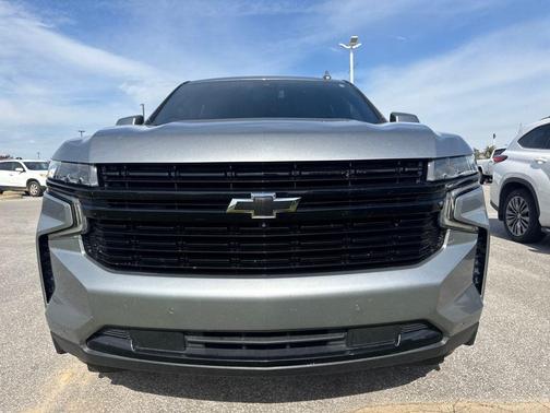 2023 Chevrolet Tahoe 4WD RST