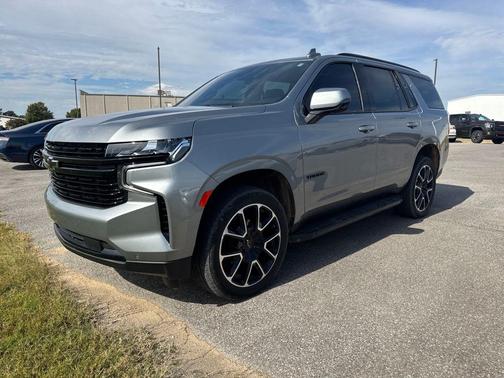2023 Chevrolet Tahoe 4WD RST