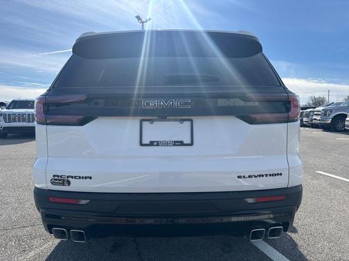 2026 GMC Acadia Elevation FWD