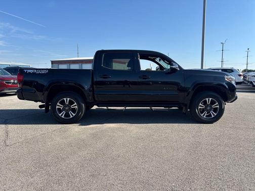 2019 Toyota Tacoma TRD Sport