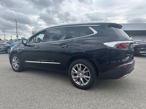 2022 Buick Enclave FWD Premium