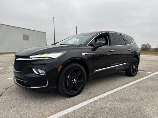 2023 Buick Enclave Essence FWD