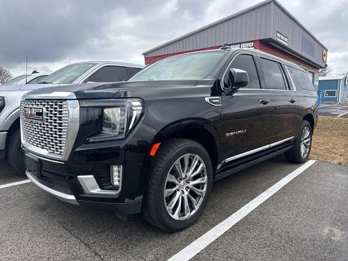 2022 GMC Yukon XL Denali