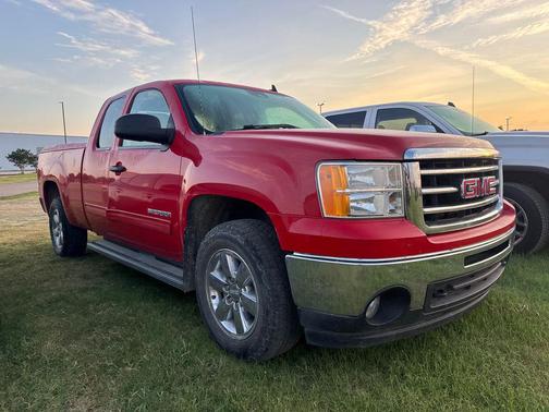 Fire Red 2013 GMC Sierra 1500 SLE1