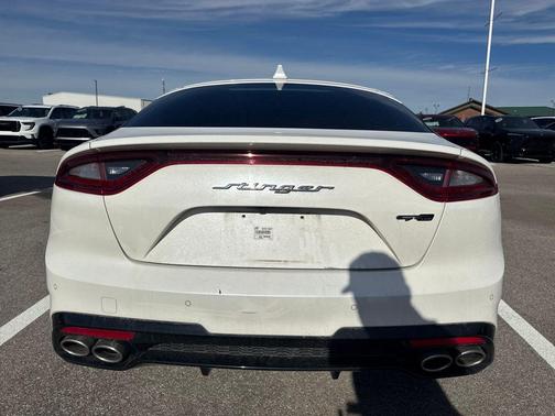 2021 Kia Stinger GT-Line