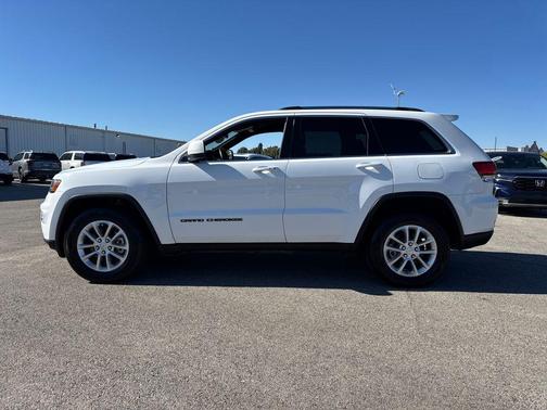 2021 Jeep Grand Cherokee Laredo