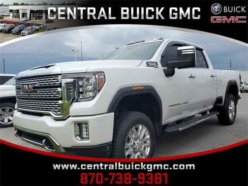 Photo 1 of 6 of 2020 GMC Sierra 2500 Denali