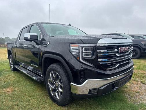 Onyx Black 2026 GMC Sierra 1500 SLT