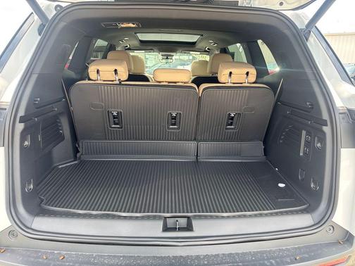 Summit White 2026 Buick Enclave Preferred FWD