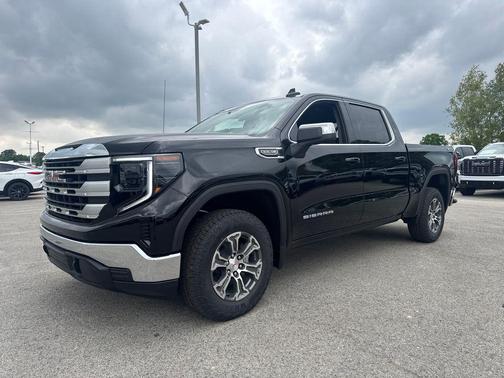 Onyx Black 2026 GMC Sierra 1500 SLE