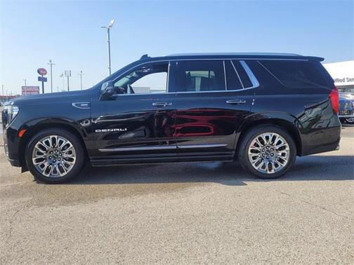 2023 GMC Yukon Denali Ultimate
