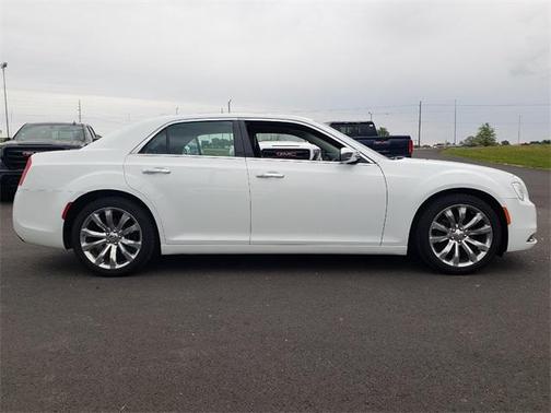 2019 Chrysler 300 Limited