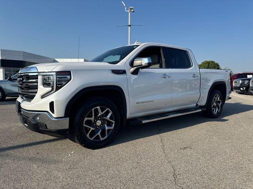 2023 GMC Sierra 1500 SLT
