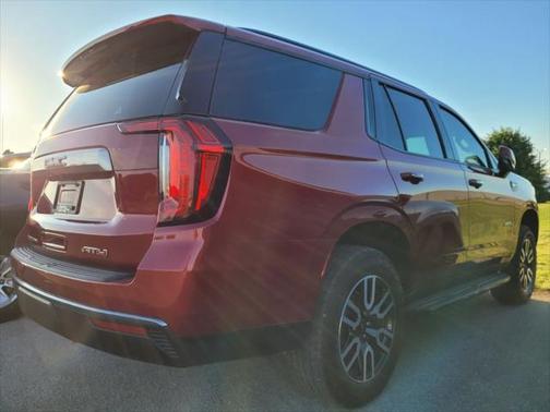 2024 GMC Yukon 4WD AT4