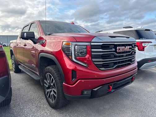2023 GMC Sierra 1500 AT4
