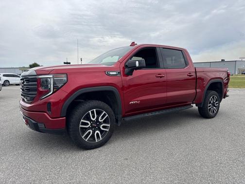 2023 GMC Sierra 1500 AT4