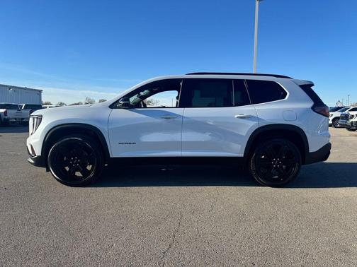 2026 GMC Acadia Elevation FWD