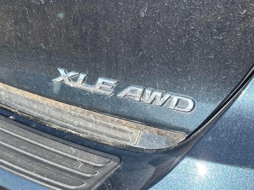 2015 Toyota Venza XLE