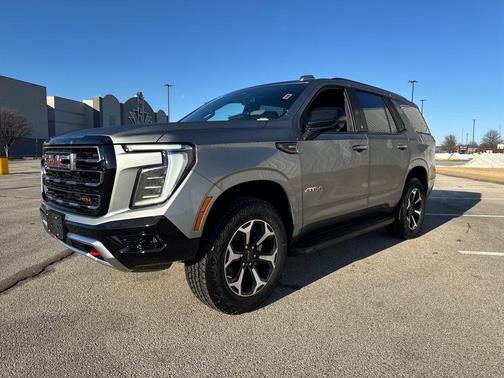 2026 GMC Yukon 4WD AT4