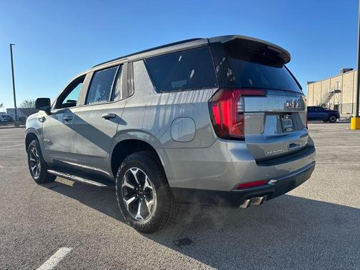 2026 GMC Yukon 4WD AT4