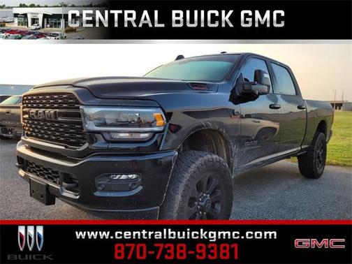 2024 RAM 2500 Big Horn Crew Cab 4x4 6'4' Box